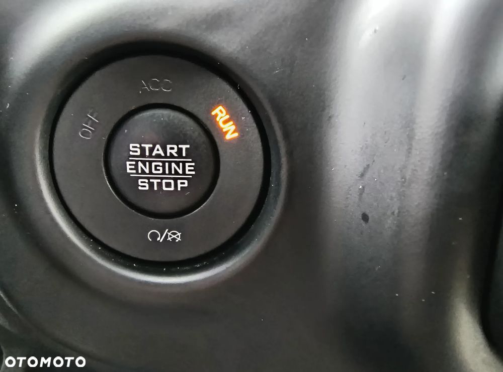 Jeep Wrangler GME 2.0 Turbo Sahara - 24
