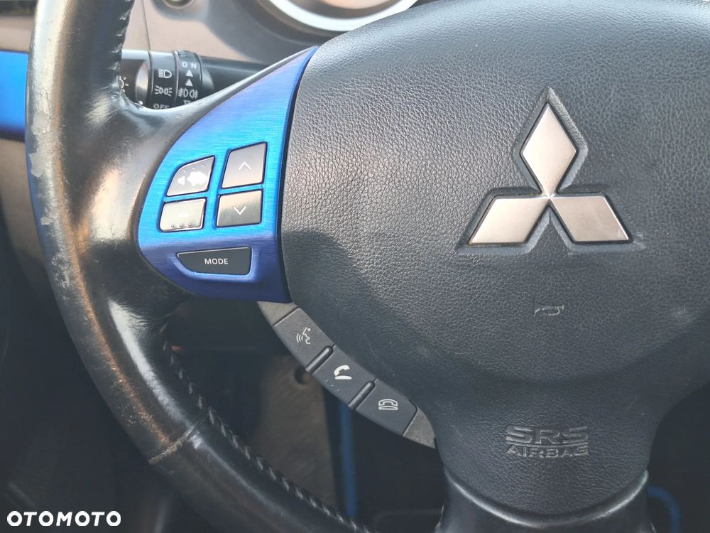 Mitsubishi Lancer 1.8 Invite - 23
