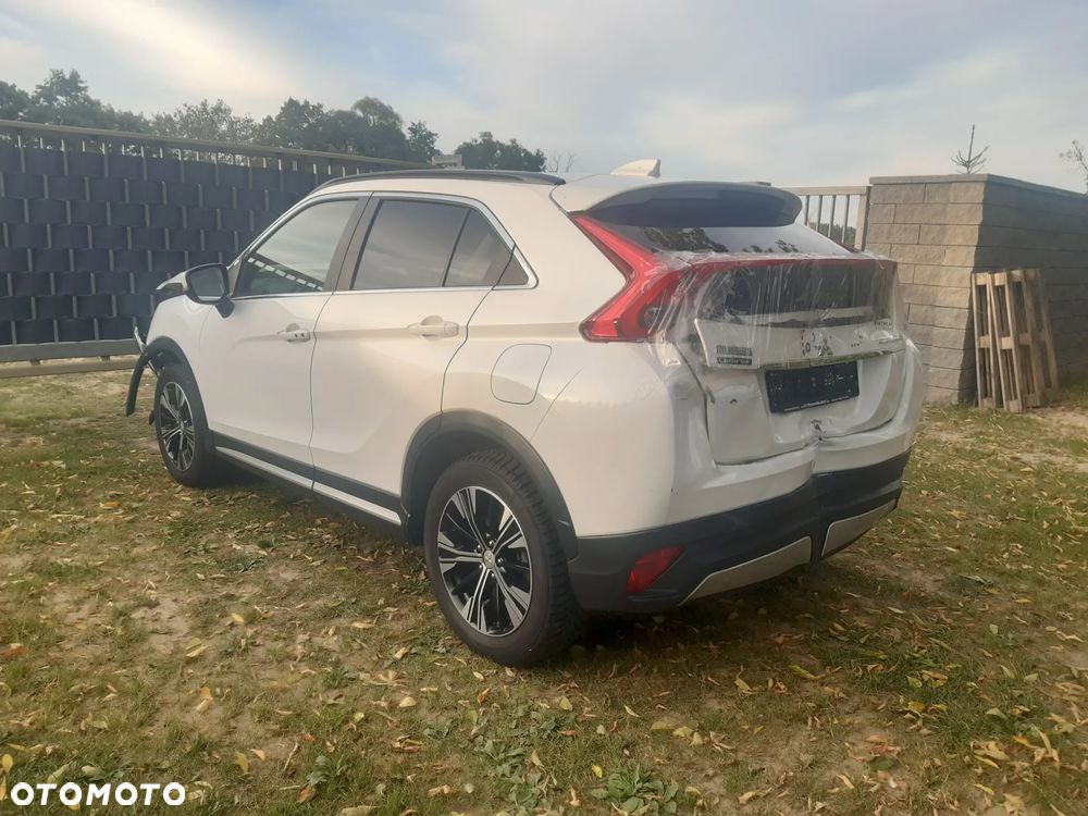 Mitsubishi Eclipse Cross 1.5 T-MIVEC (ClearTec) CVT 2WD Plus - 5
