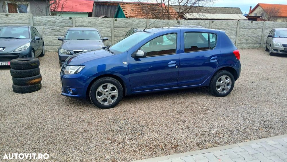 Dacia Sandero 1.2 16V 75 Laureate - 4