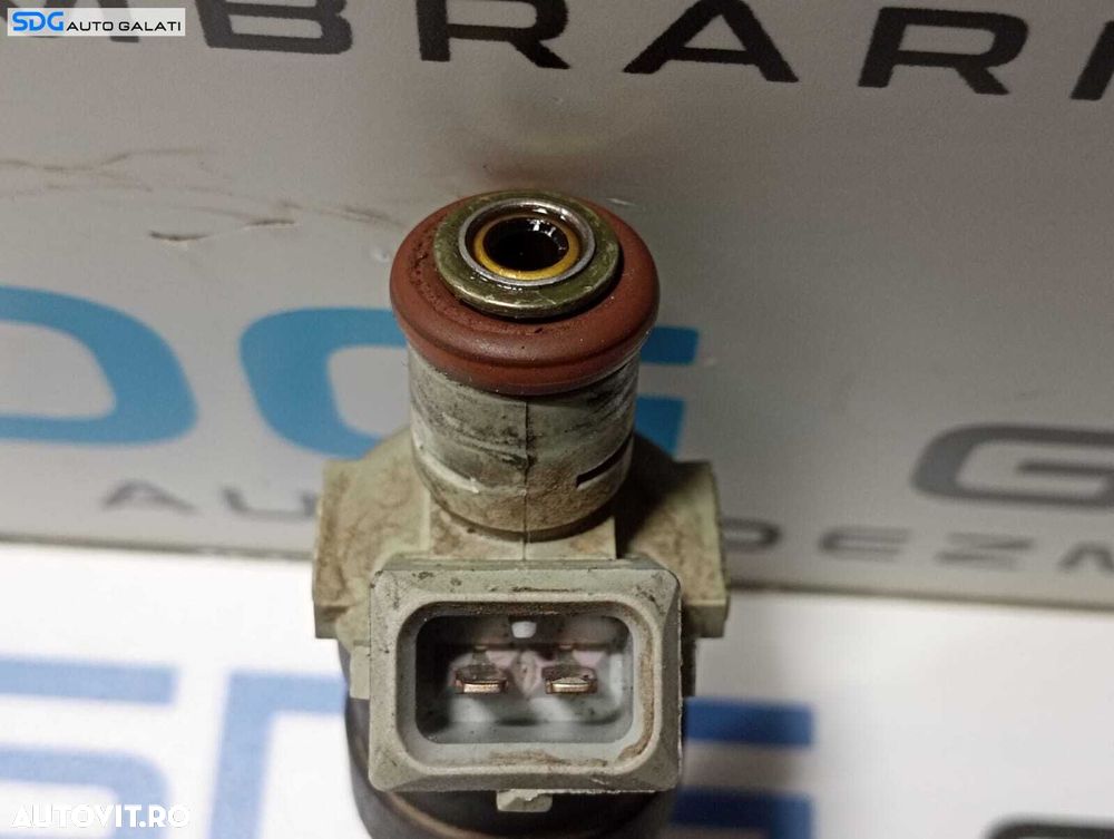 Injector Injectoare Audi A4 B5 1.6 B 1995 - 2000 Cod 078133551D [M4262] - 3