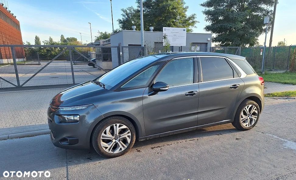 Citroën C4 Picasso 2.0 BlueHDi Exclusive - 4