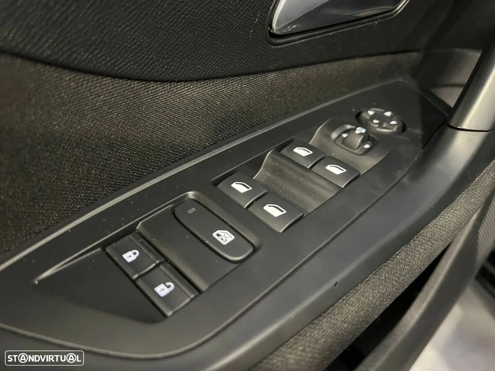 Peugeot 308 SW - 23