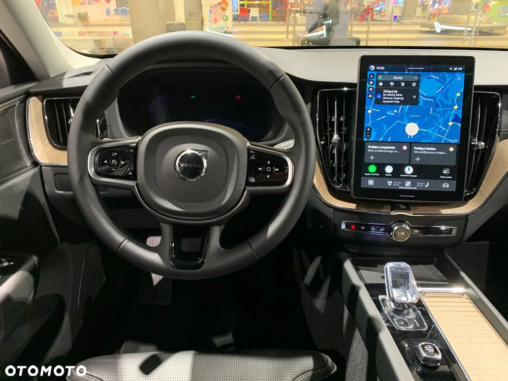 Volvo XC 60 B5 B AWD Ultra Bright - 6