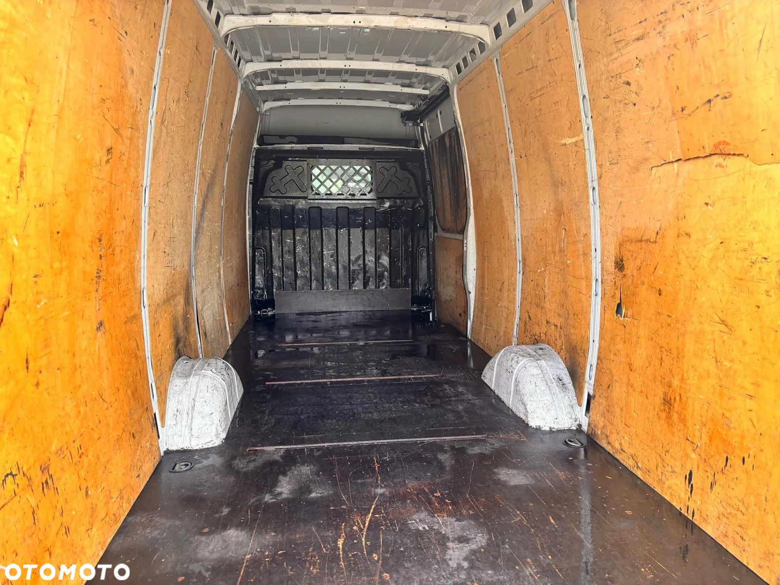 Iveco DAILY - 9