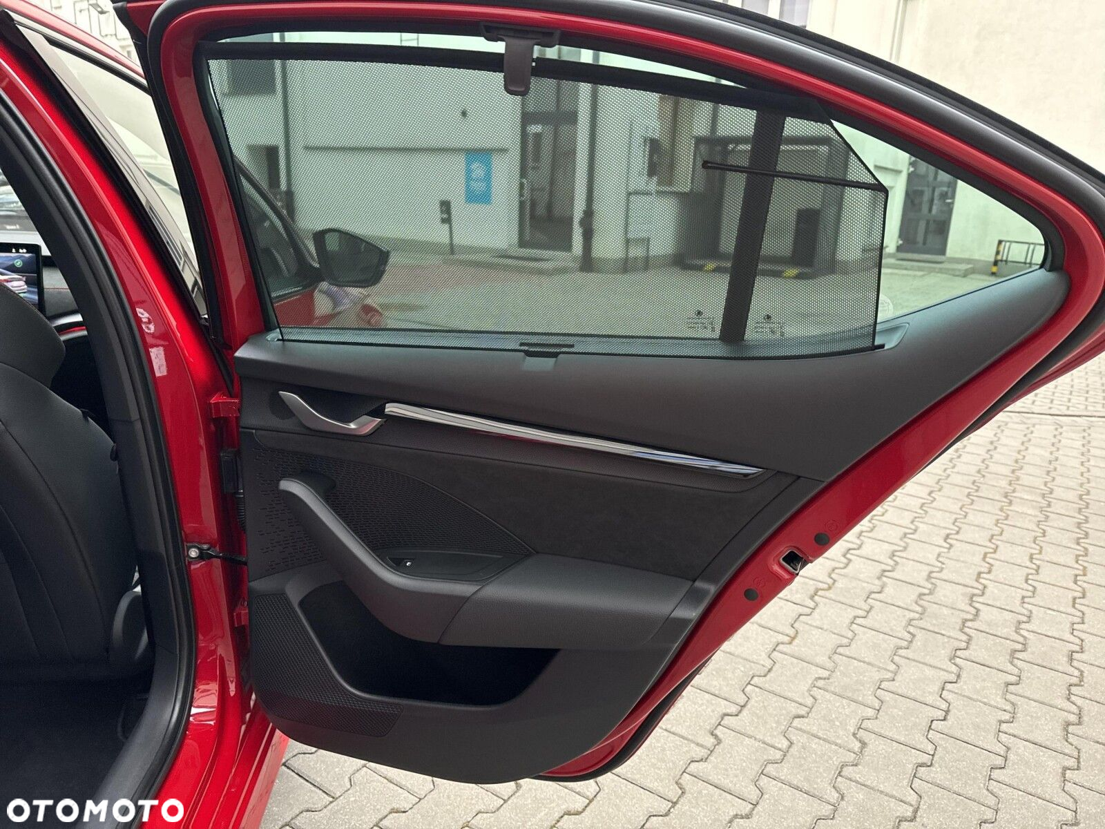 Skoda Octavia 2.0 TSI RS DSG - 25
