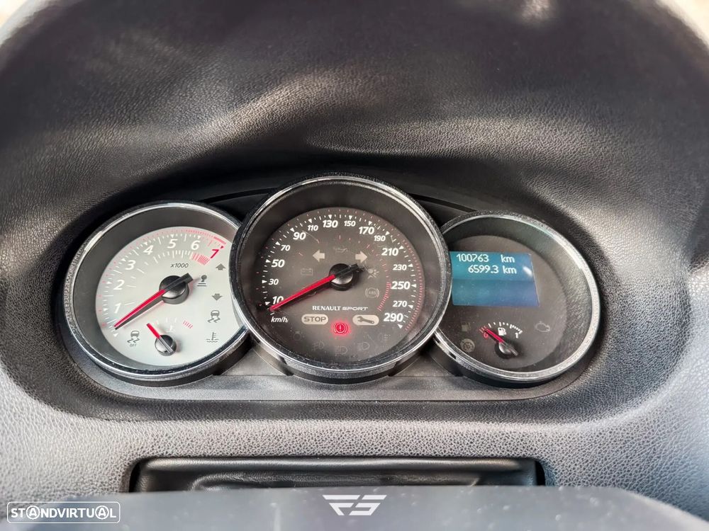 Renault Mégane Coupe TCe 275 Sport - 28