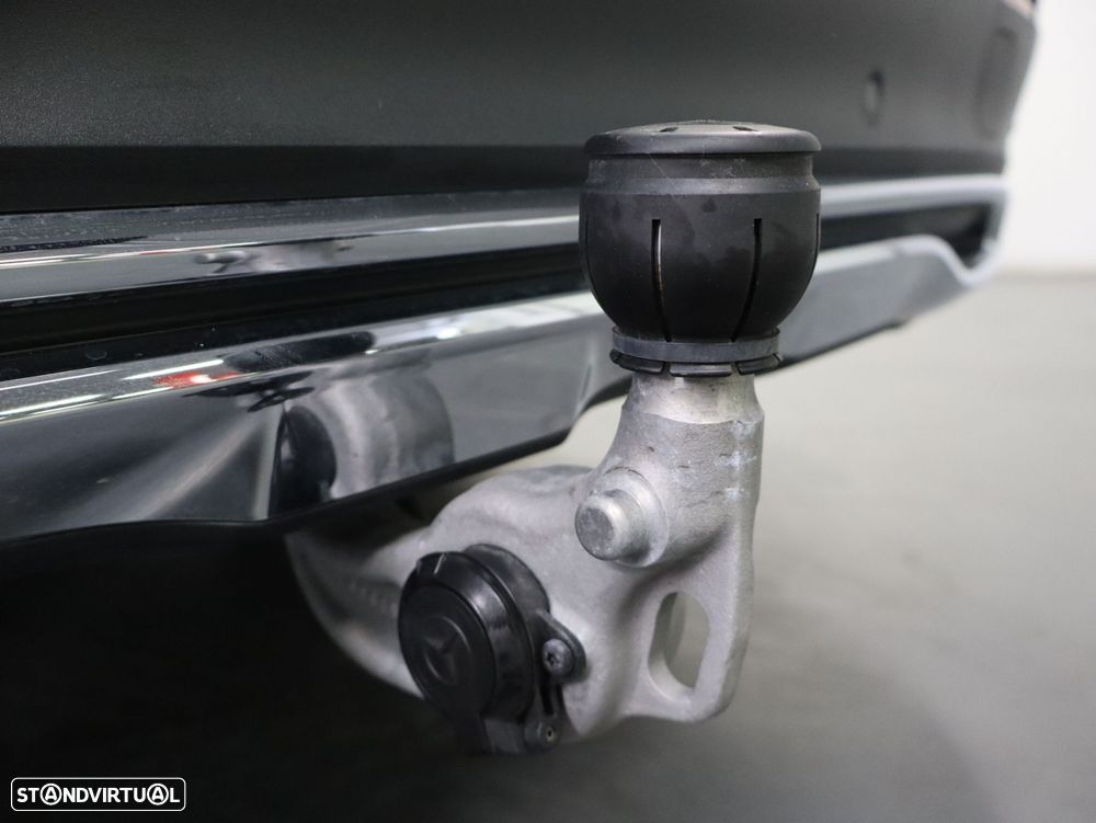 Mercedes-Benz E 300 de 4Matic All-Terrain - 37