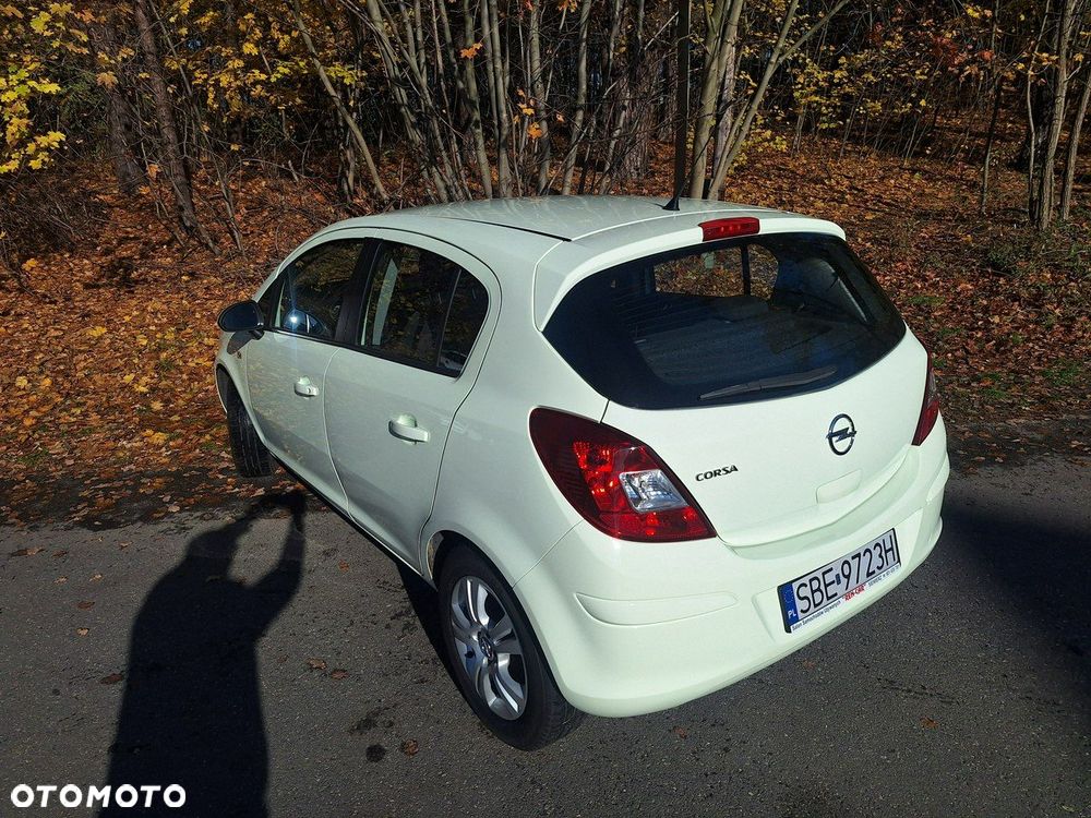 Opel Corsa 1.2 16V 111 - 32