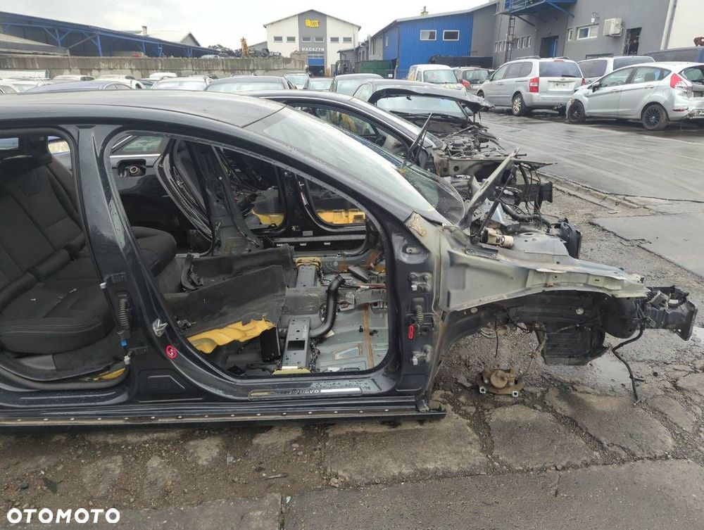 KAROSERIA ĆWIARTKA BŁOTNIK TYŁ LEWY PRAWY PRÓG DACH PODŁUŻNICA LEWY PRAWY  VOLVO V60 I (155, - 7
