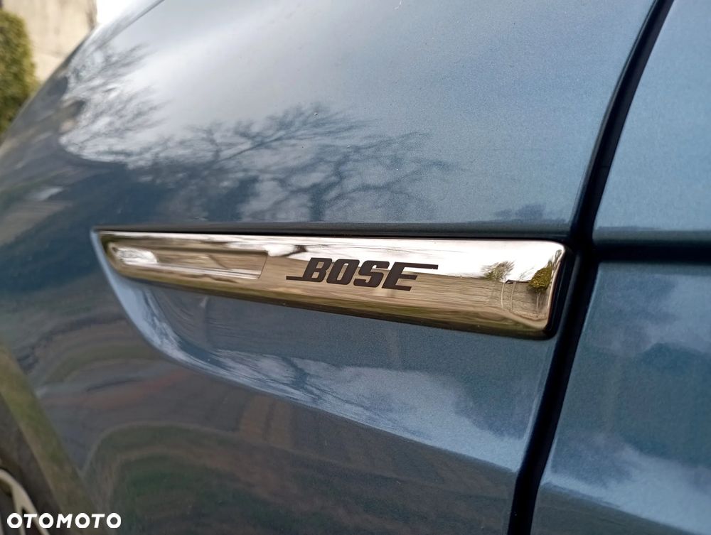 Renault Megane ENERGY TCe 130 Start & Stop Bose Edition - 7