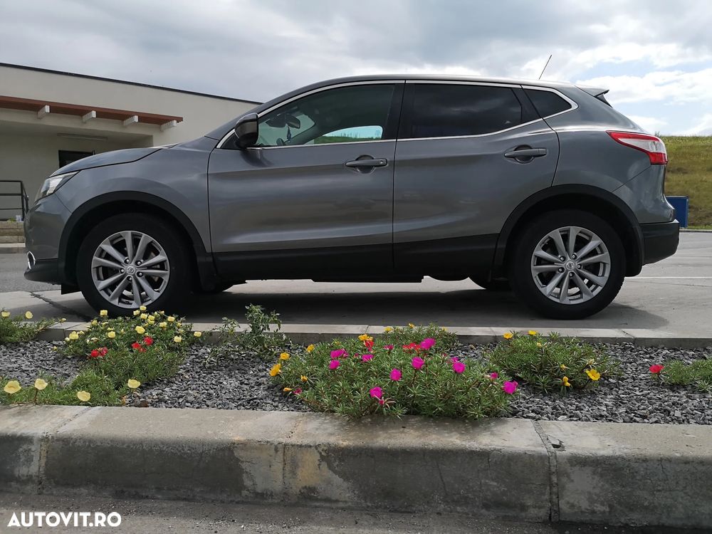 Nissan Qashqai 1.2 DIG-T Start/Stop N-Connecta - 1