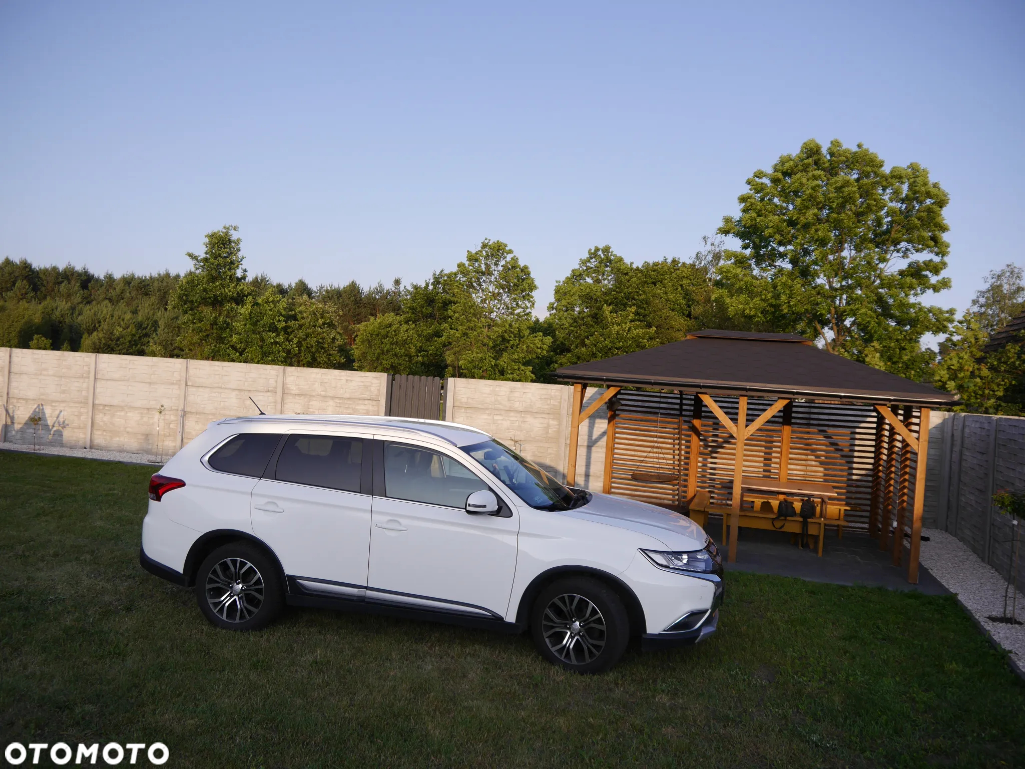 Mitsubishi Outlander 2.0 Intense 4WD CVT - 8