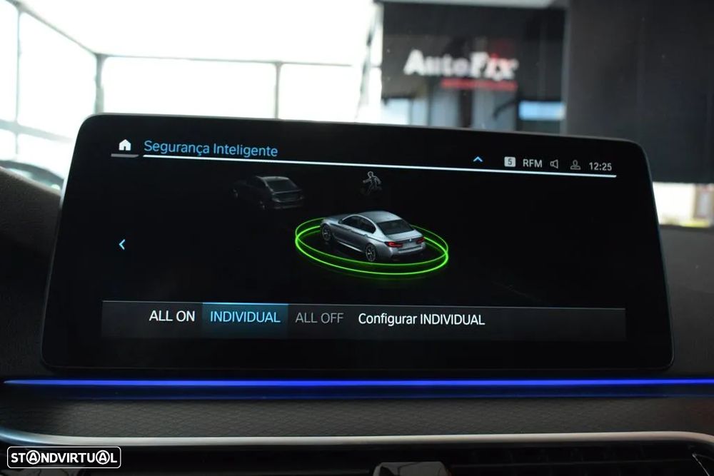 BMW 520 d Pack M Auto - 36