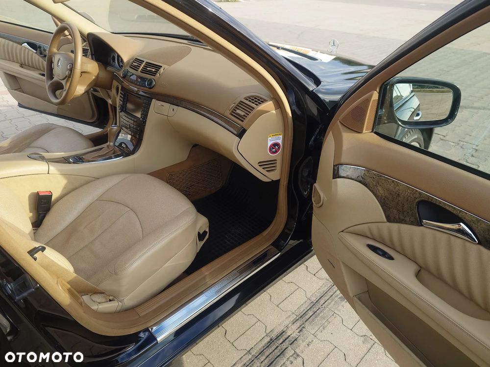 Mercedes-Benz Klasa E 350 Avantgarde - 16