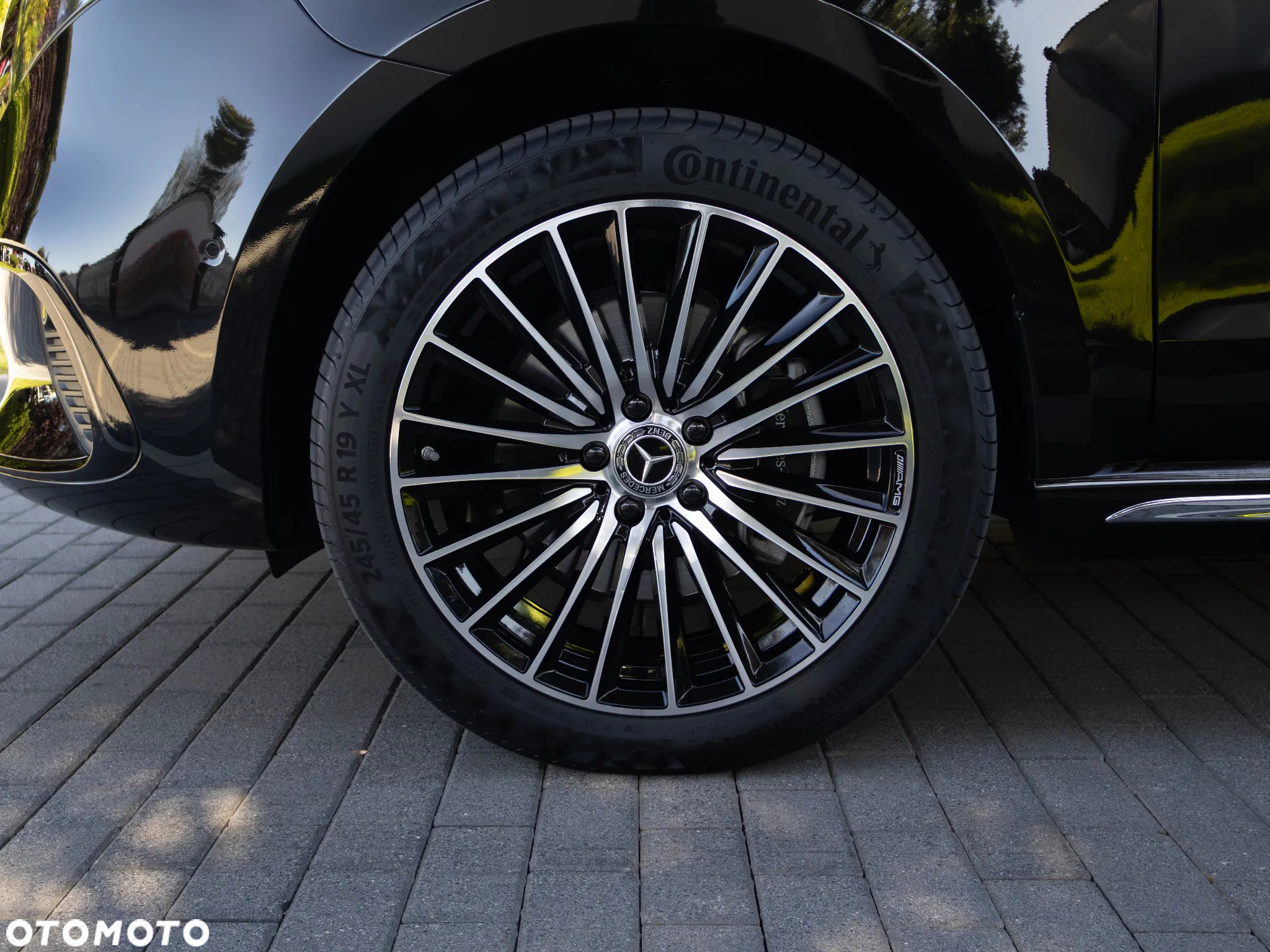 Mercedes-Benz Klasa V 300 d 4-Matic 9G-Tronic Exclusive (d³ugi) - 17