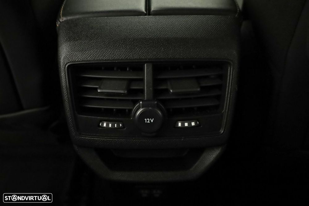 Peugeot 3008 1.2 PureTech GT EAT8 - 23