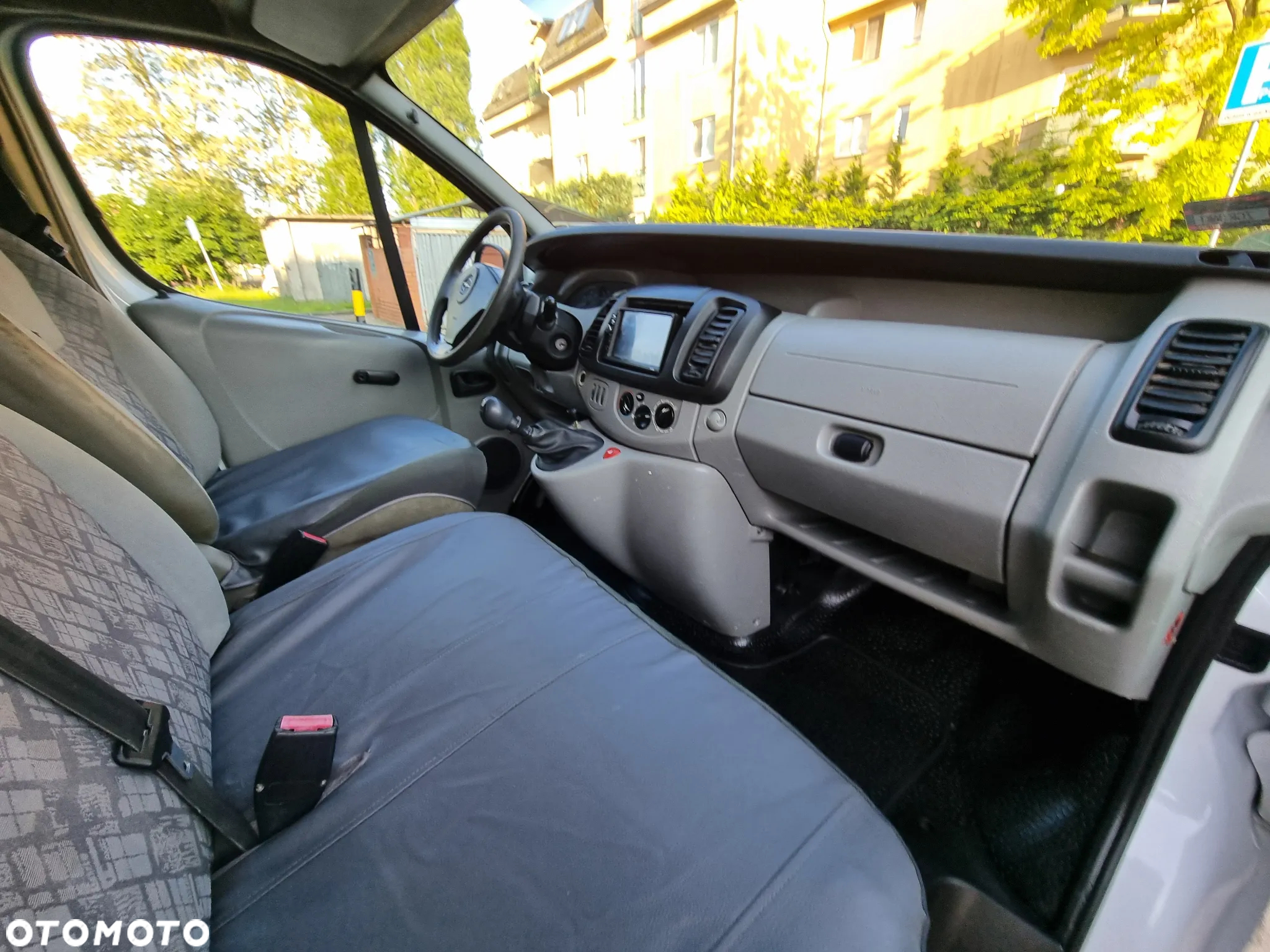 Opel Vivaro - 9
