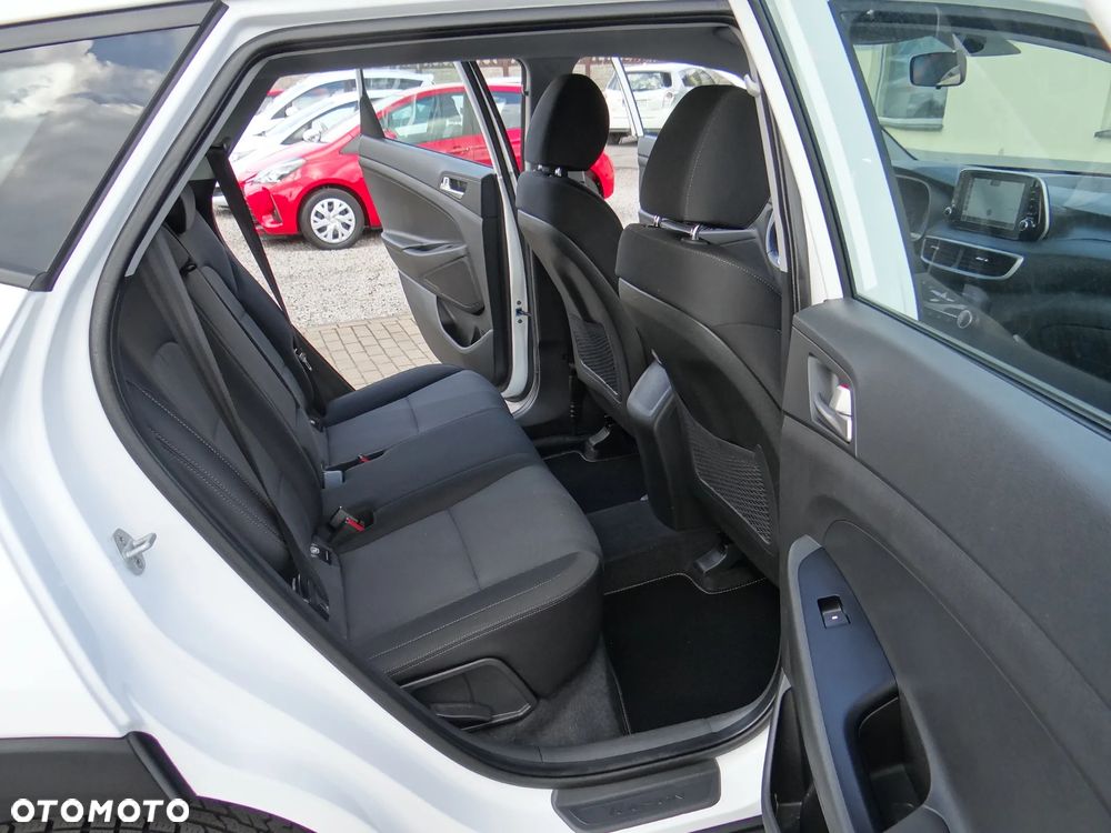 Hyundai Tucson blue 1.6 GDi 2WD Passion - 36