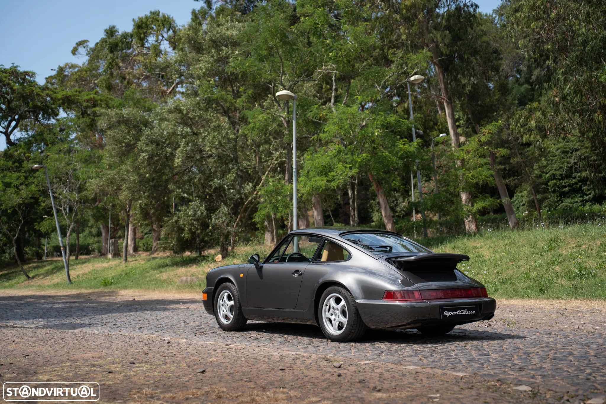 Porsche 911 (964) Coupé 3.6 Carrera 2 - 41