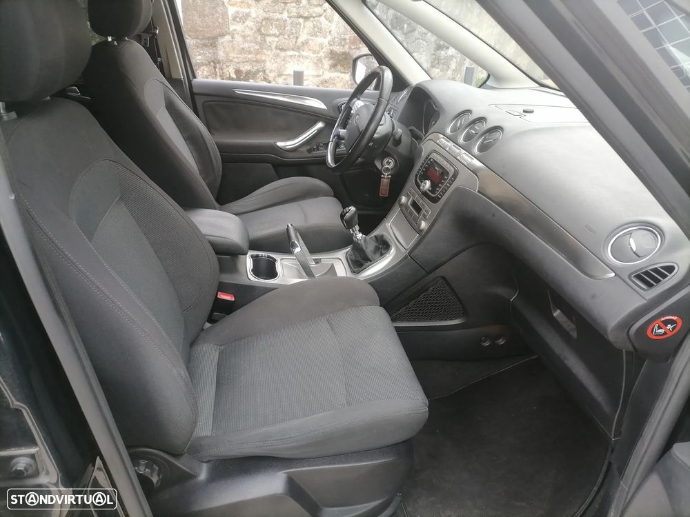Ford S-Max 1.8 TDCi Titanium 7L - 7
