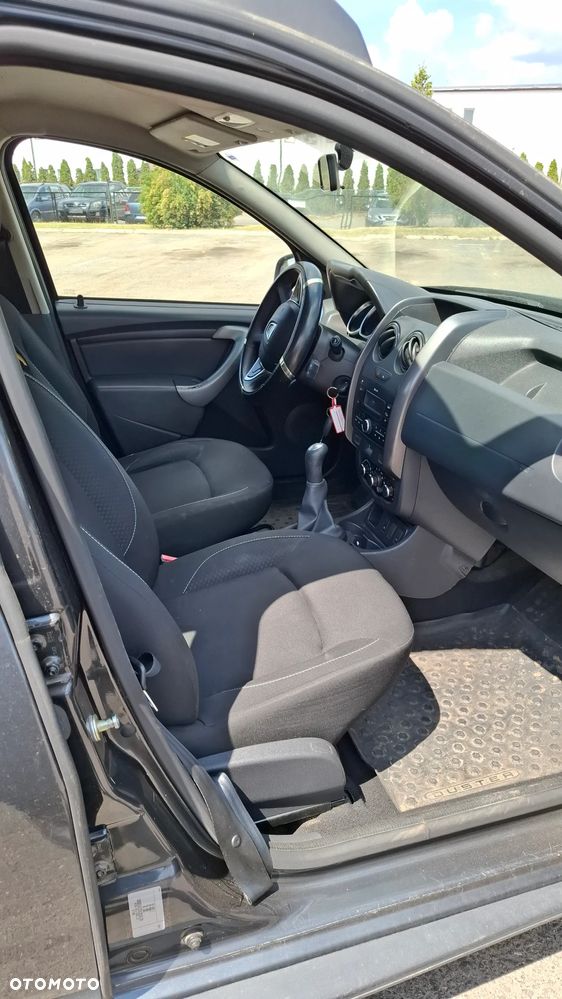 Dacia Duster 1.6 SCe S&S - 17