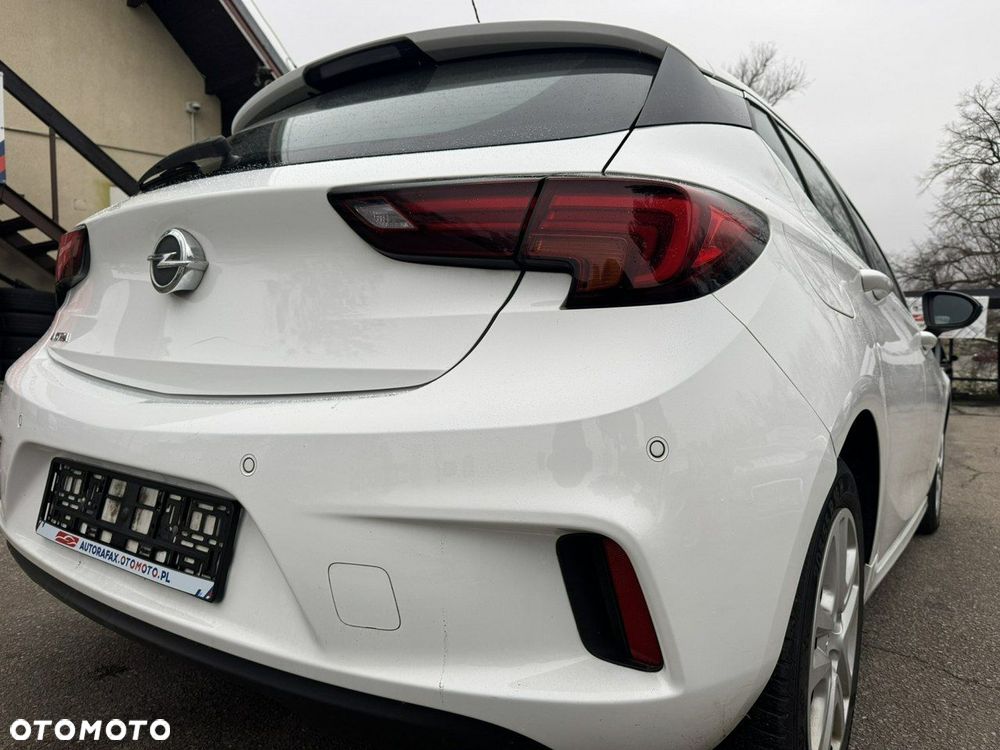 Opel Astra 1.4 T Dynamic S&S - 12