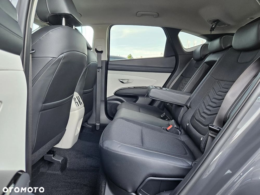 Hyundai Tucson 1.6 T-GDi Executive 2WD DCT - 13