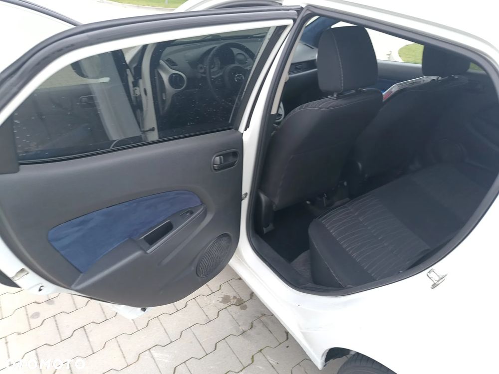 Mazda 2 1.3 Impuls - 13