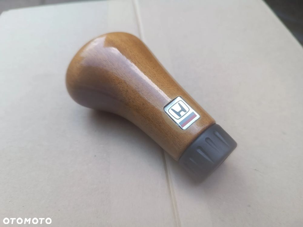 Gałka zmiany biegów Honda Nardi ? uniwersalna drewnopodobna, civic, itp. tuning - 1