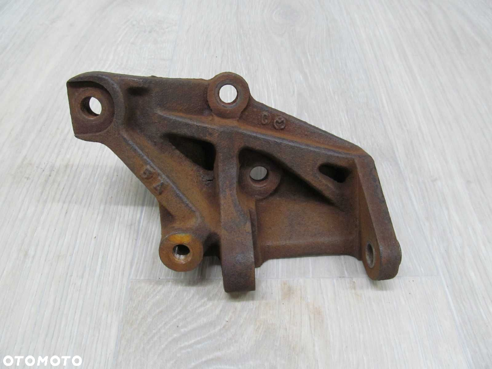 DAIHATSU HIJET PFAU PORTER 1.3 98- LAPA PODPORA SILNIKA - 3