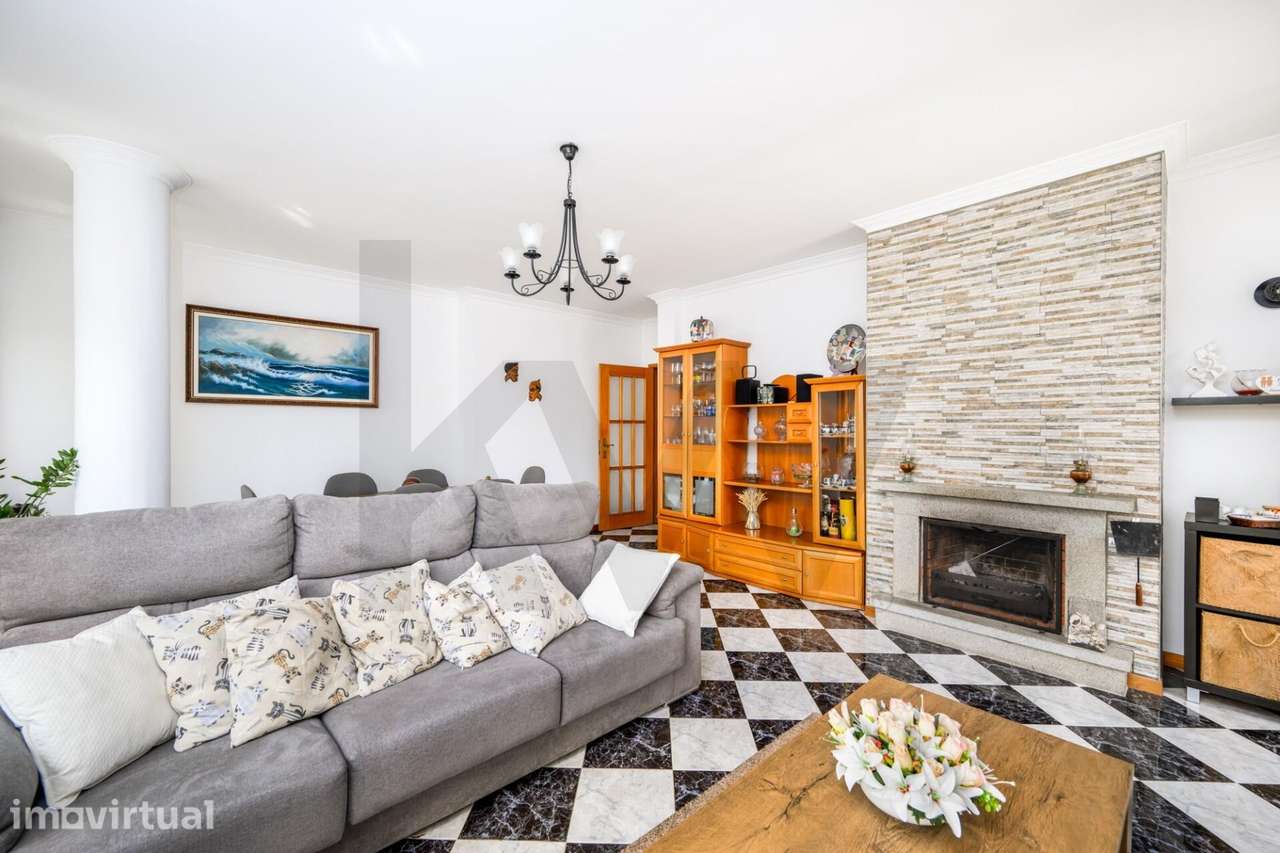 Apartamento T3 soalheiro e com 109 m2 de área útil. - Grande imagem: 4/24