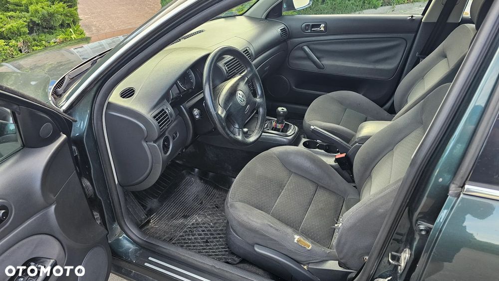 Volkswagen Passat 1.9 TDI Basis - 9