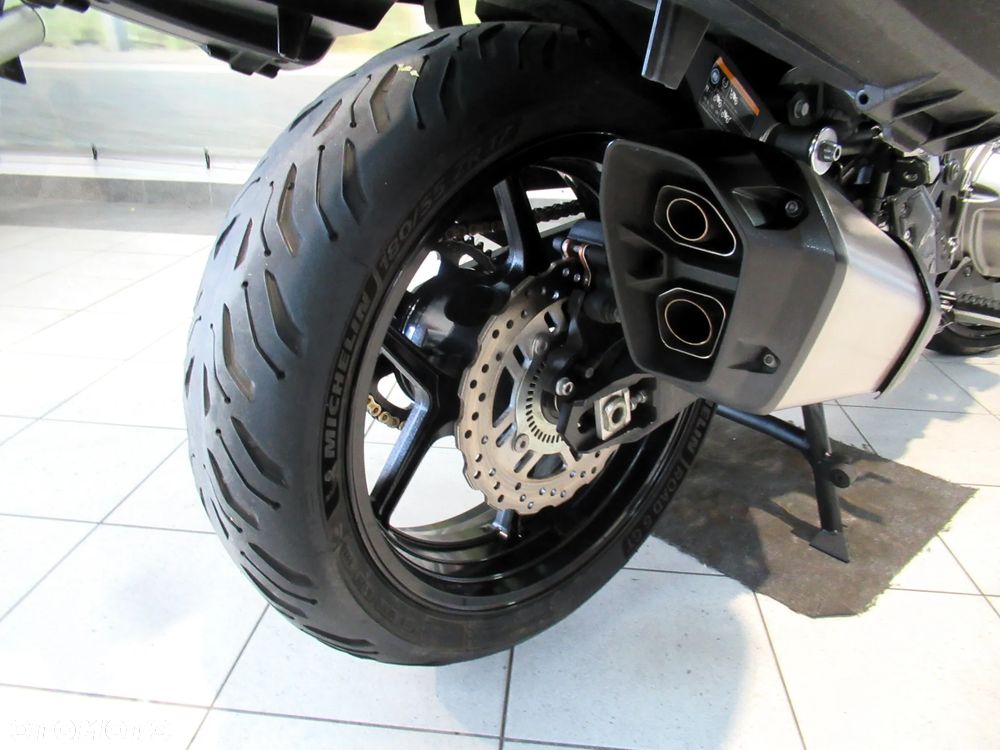 Kawasaki Versys 1000 - 21