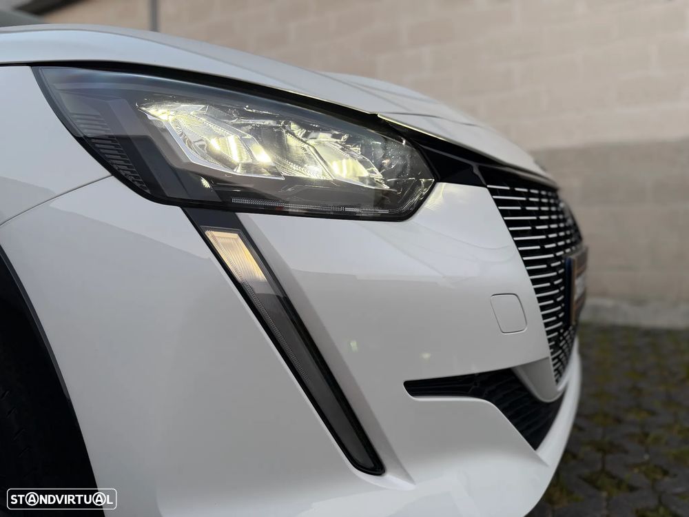 Peugeot e-208 Active Pack - 21