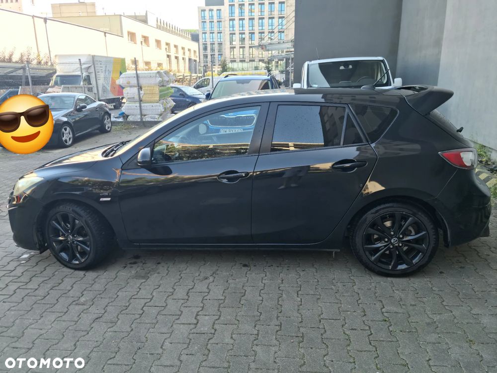 Mazda 3 2.0 Exclusive + - 1