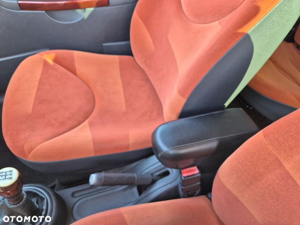 Citroën C2 1.4 Style - 13