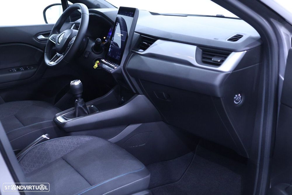 Renault Captur - 24