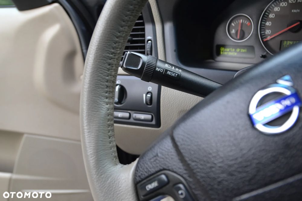 Volvo XC 70 - 13
