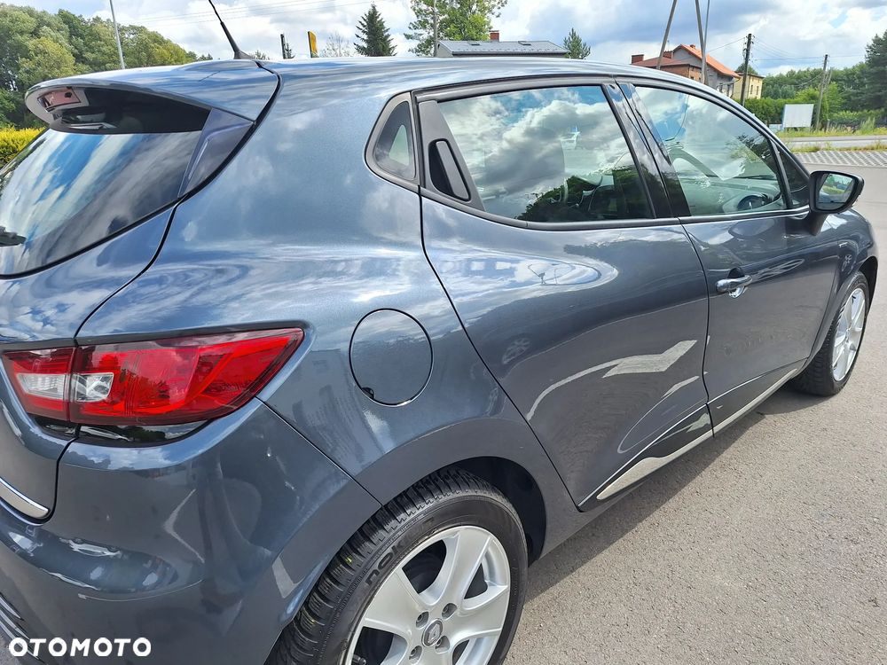 Renault Clio 0.9 Energy TCe Limited EU6 - 12