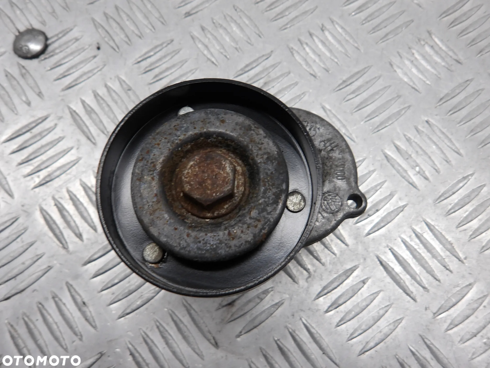 SEAT IBIZA III 02-05 HB 3D 1.9TDI NAPINACZ PASKA KLINOWEGO 038903315 - 3