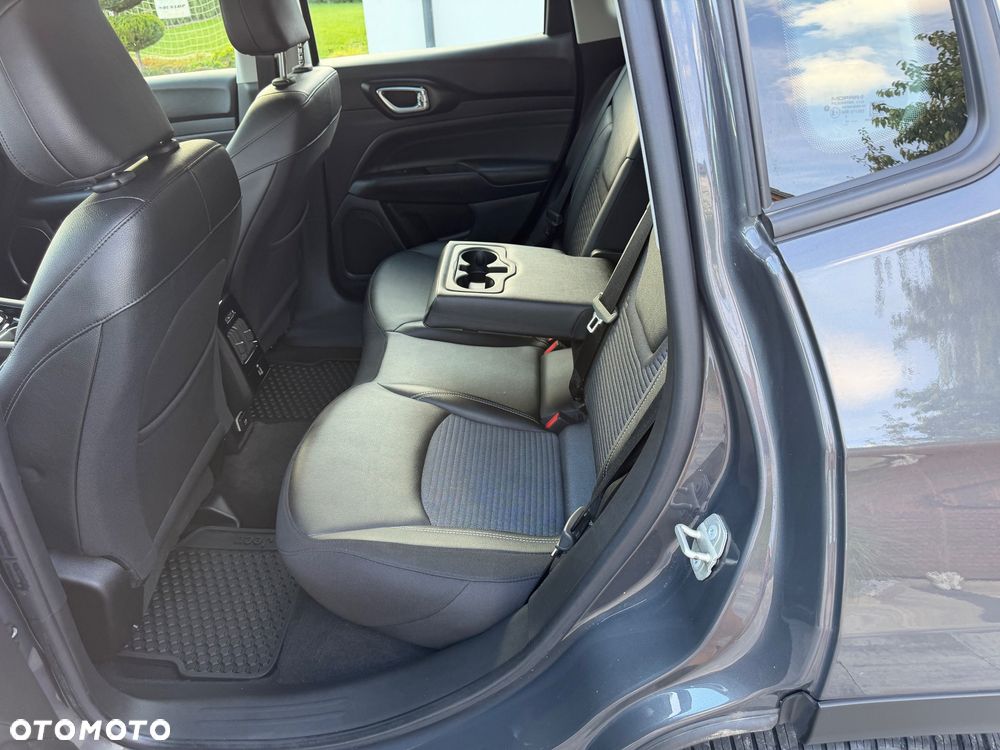 Jeep Compass 1.5 T4 mHEV Altitude Winter Edition FWD S&S DCT - 38
