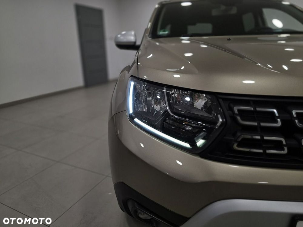 Dacia Duster 1.6 SCe Essential - 8