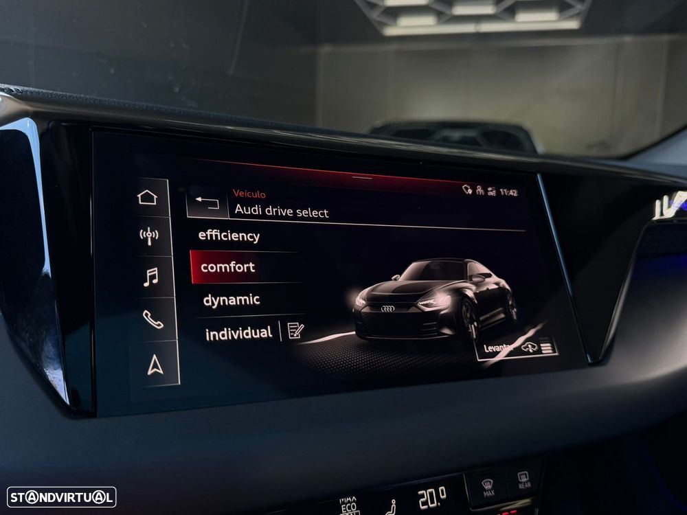 Audi e-tron GT quattro - 53