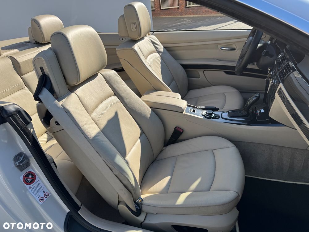 BMW Seria 3 320d DPF Edition Fleet Sport - 17