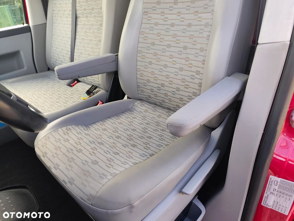 Volkswagen Transporter - 21