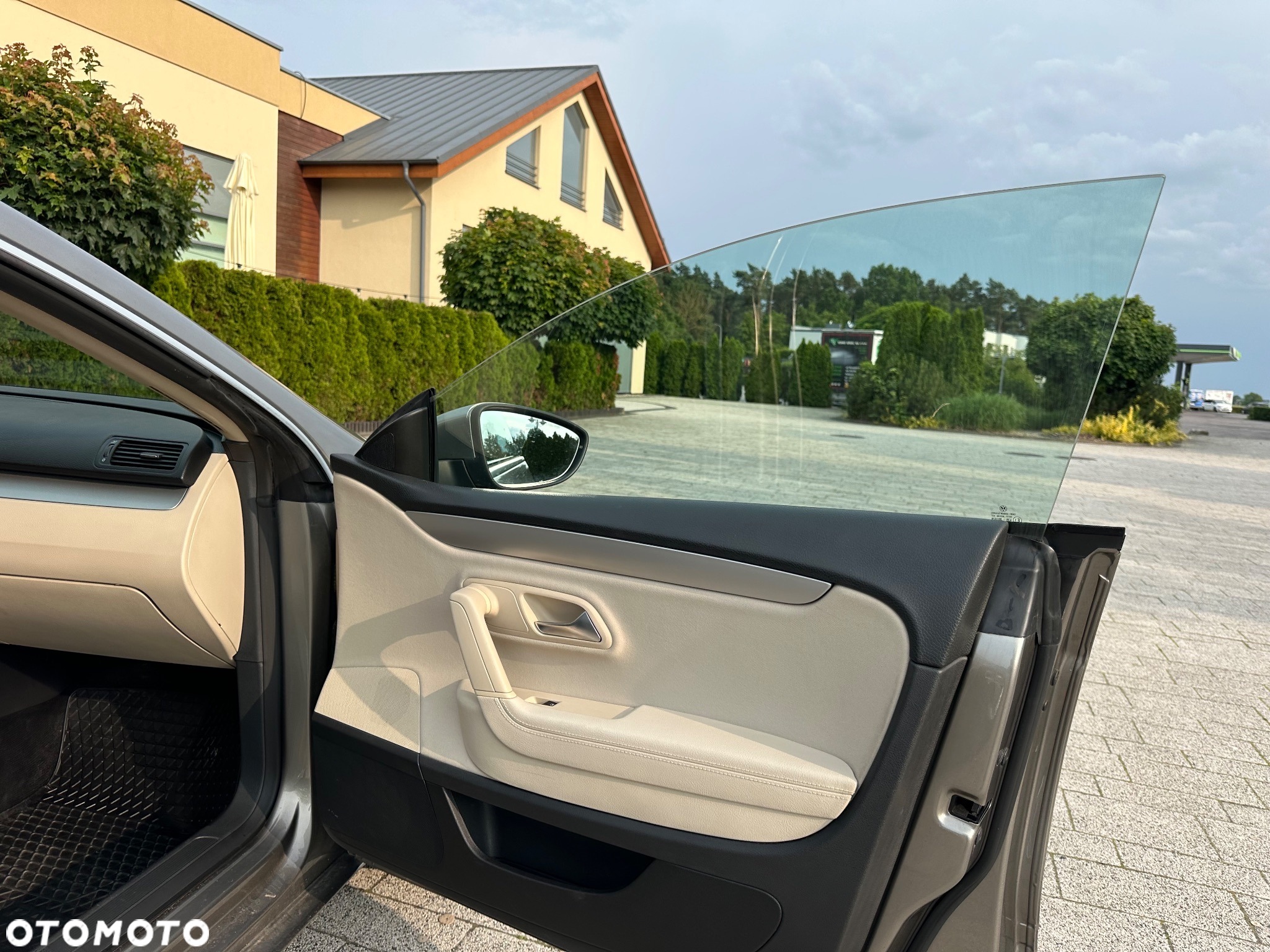 Volkswagen Passat CC 2.0 TDI DPF - 11