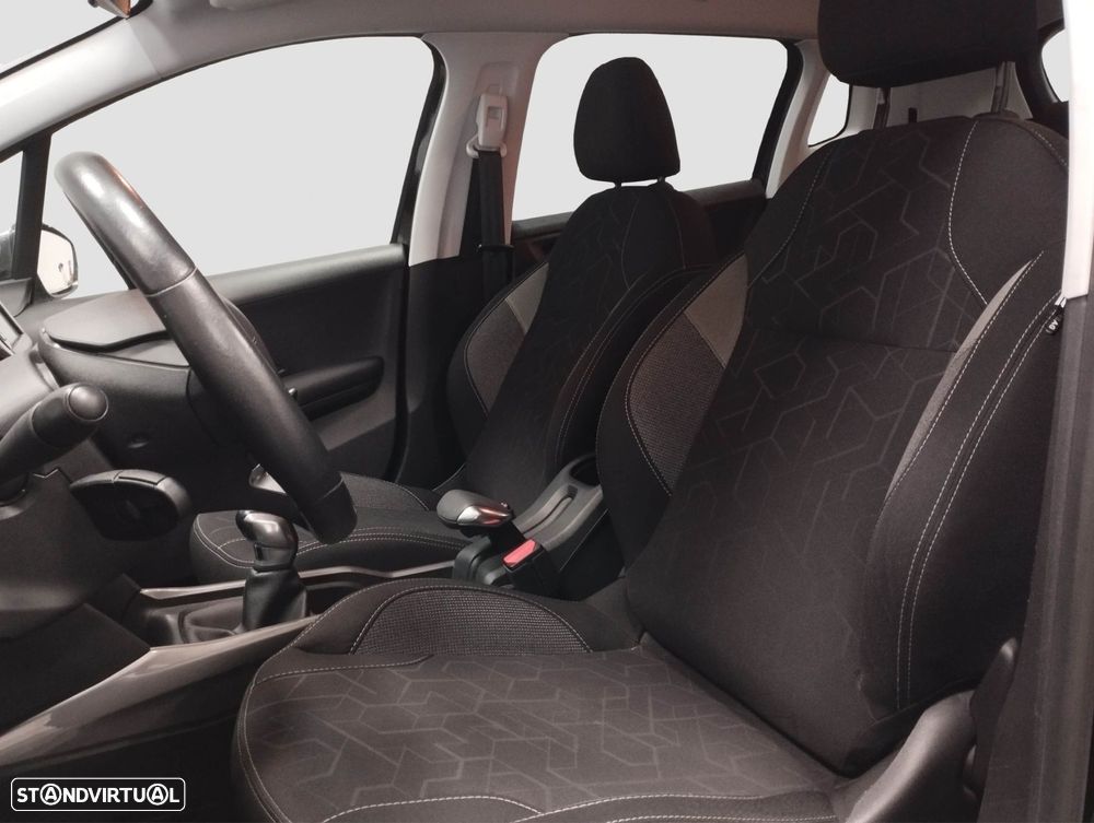 Peugeot 2008 1.2 PureTech Style - 6