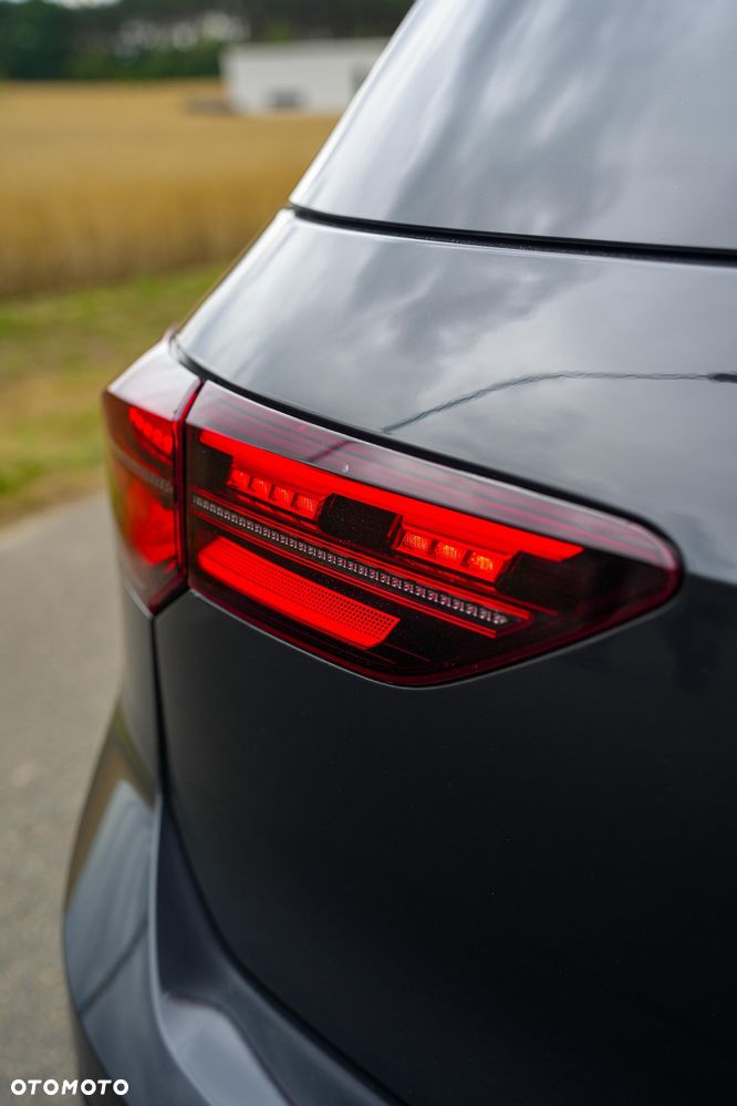 Volkswagen Golf - 13