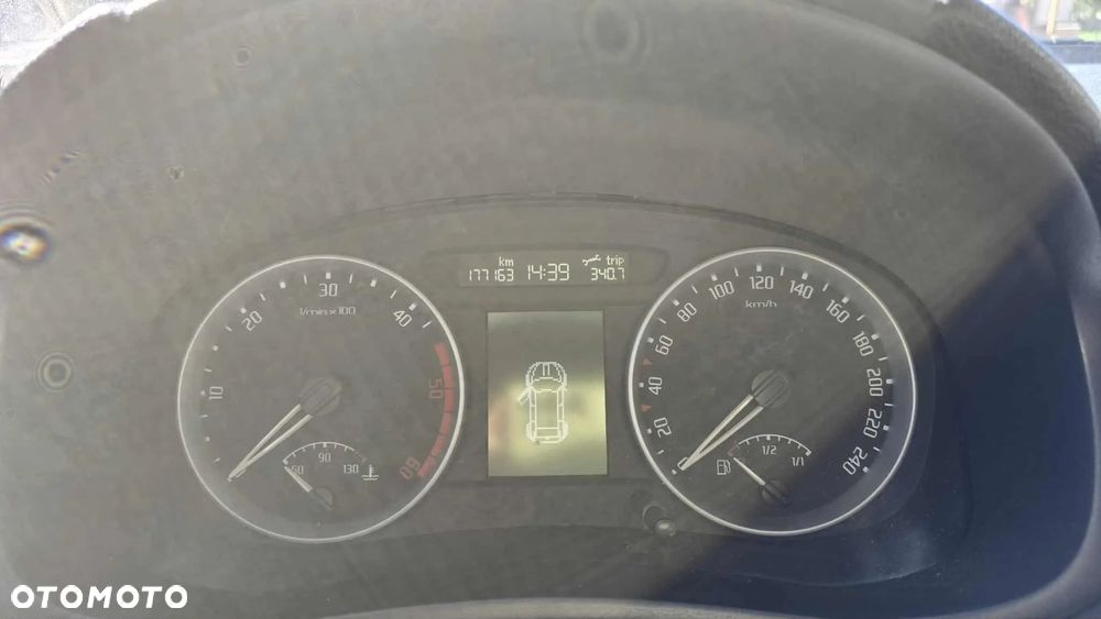 Skoda Roomster 1.4 TDI - 8